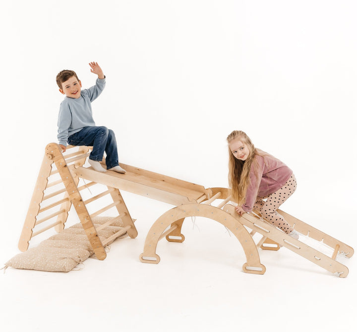 5in1 Montessori Klettergerüst Set: Kletterdreieck mit Rutsche, Kletterbogen, Kletternetz und Kissen, für Kinder 1 - 7 Jahre – Beige - Goodevas Deutschland