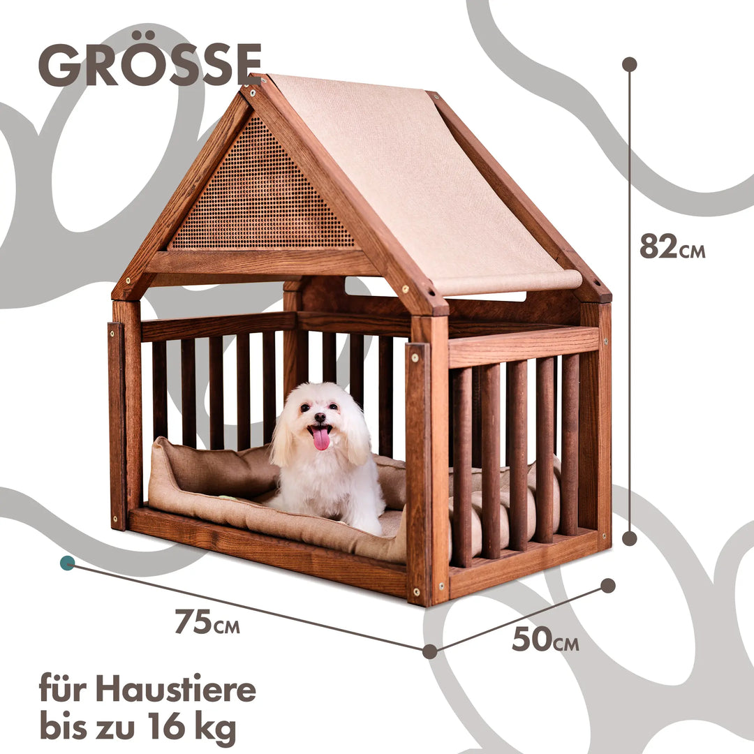 Hundehütte aus Holz mit Kissen