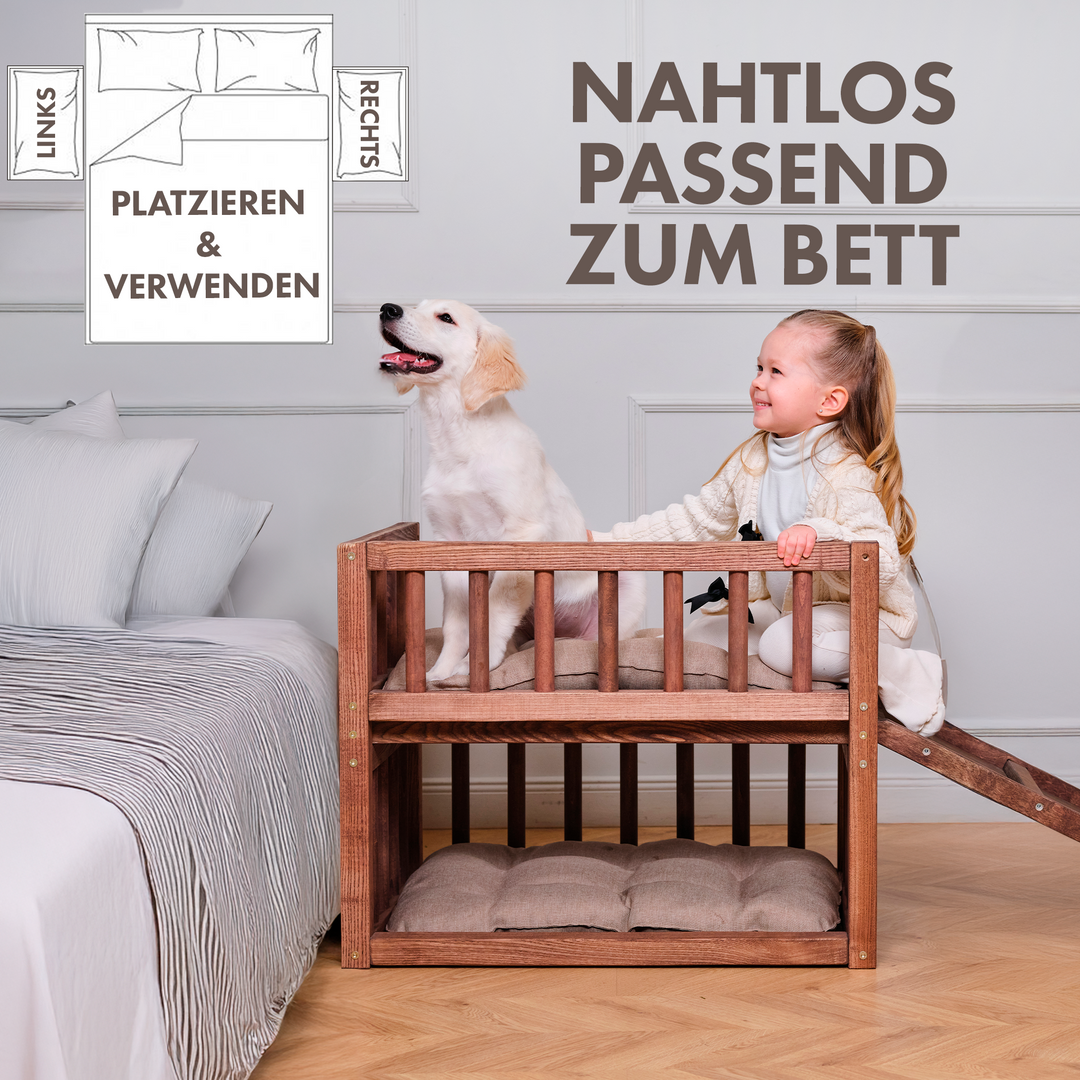 Hundebett-Plattform aus Holz mit zwei Kissen