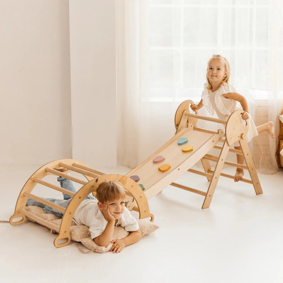 Montessori 4in1 Kletterdreieck für Babys: Pikler-Dreieck, Kletterbogen, Rutschbrett und Kissen für Kleinkinder (1–3 Jahre) - Beige - Goodevas DE